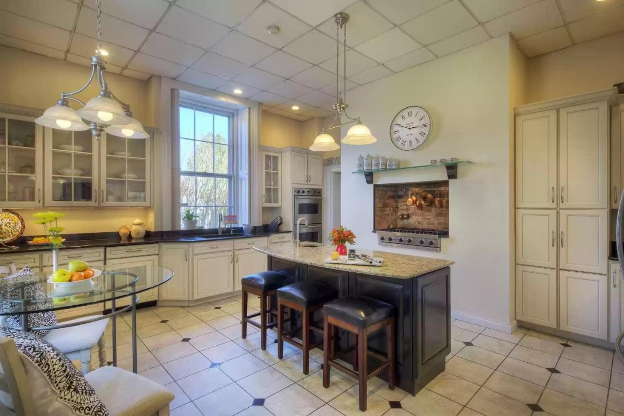 The Hamilton Hoppin House, Villa 120 Newport, Ri Мидълтаун Екстериор снимка